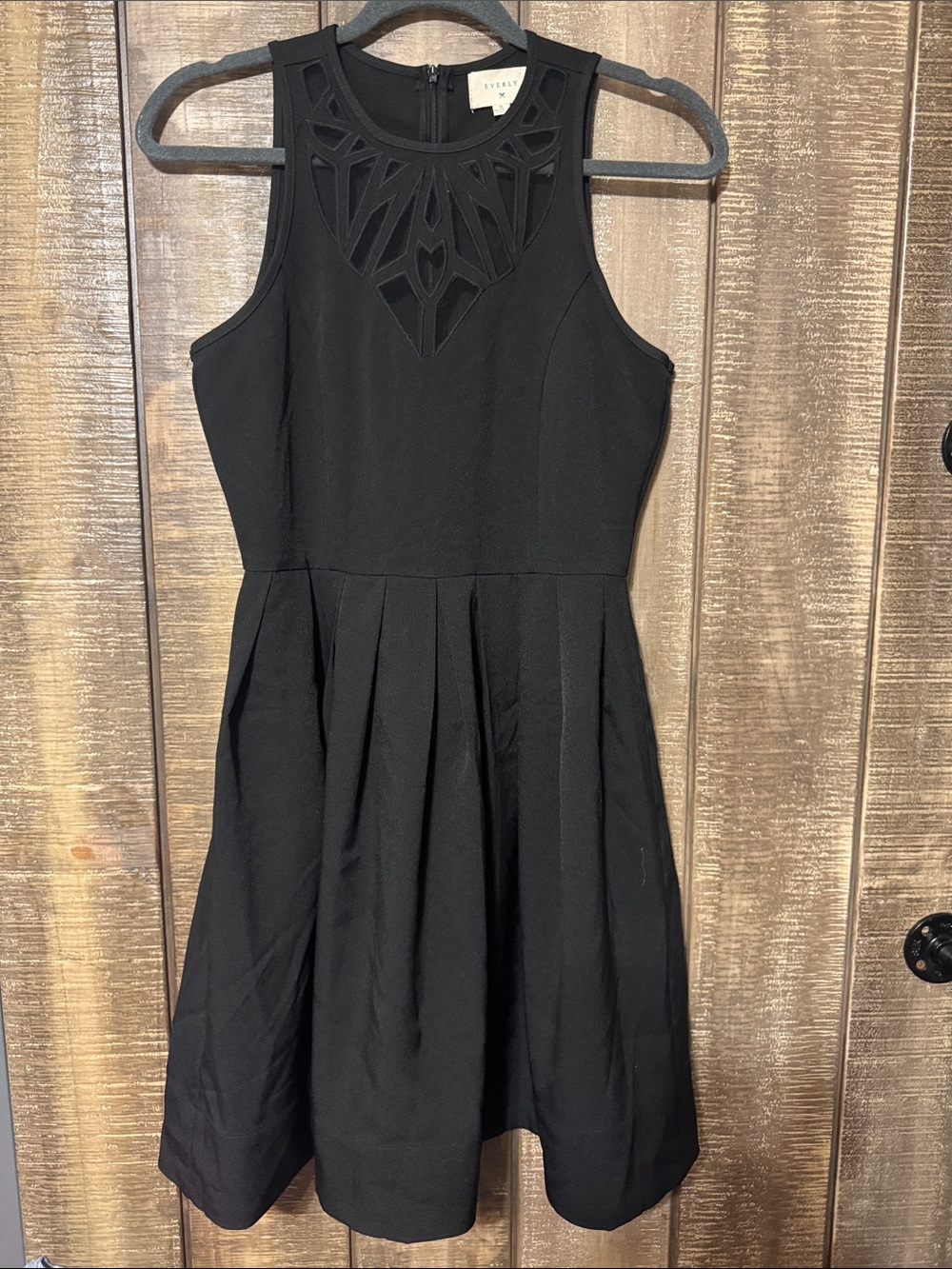 Everly cute black dress